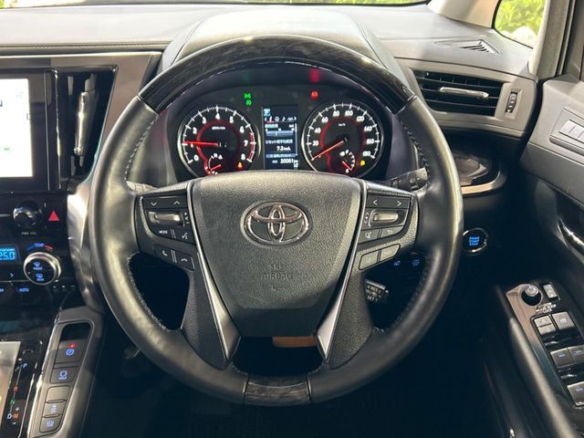TOYOTA ALPHARD 2022 Image 31
