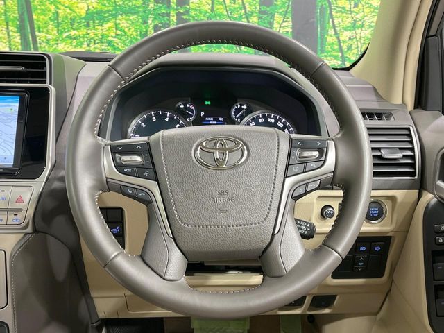 TOYOTA LANDCRUISER PRADO 2023 Image 31