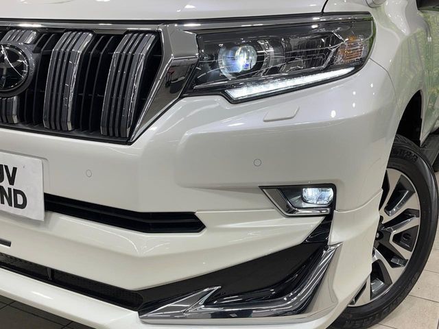 TOYOTA LANDCRUISER PRADO 2023 Image 31