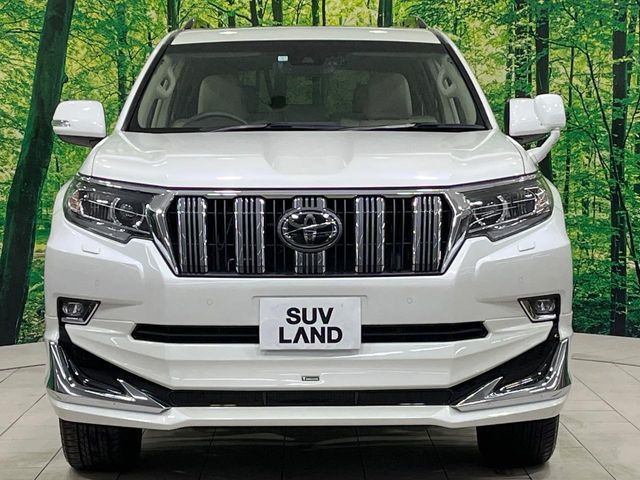 TOYOTA LANDCRUISER PRADO 2023 Image 31