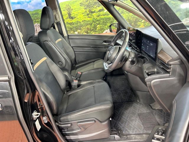 NISSAN SERENA  WG 2023 Image 31