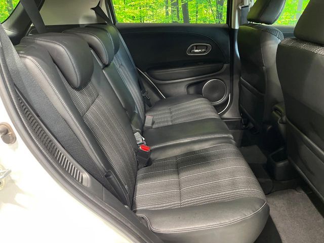 HONDA VEZEL HYBRID 2016 Image 31