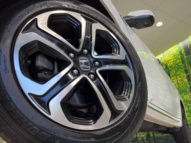 HONDA VEZEL HYBRID 2016 Image 31