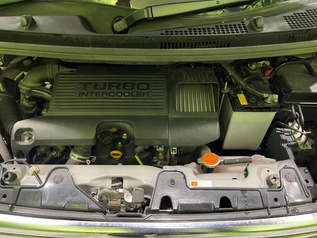 DAIHATSU TANTO CUSTOM 2017 Image 31