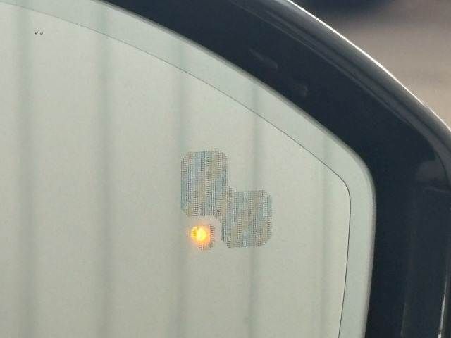 JAGUAR E-PACE 2018 Image 31