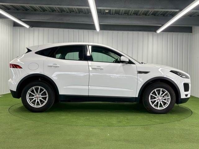 JAGUAR E-PACE 2018 Image 31