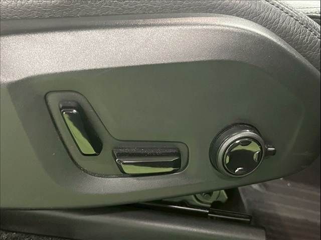 VOLVO XC90 2017 Image 31