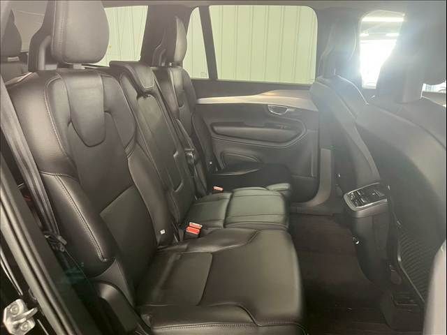 VOLVO XC90 2017 Image 31