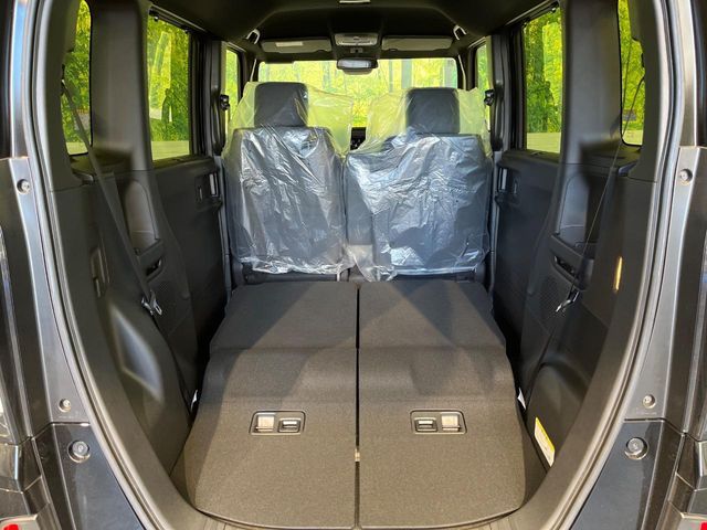 HONDA N BOX CUSTOM 2025 Image 31