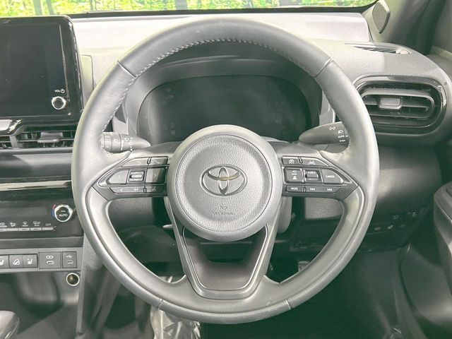 TOYOTA YARIS CROSS HYBRID 2025 Image 31