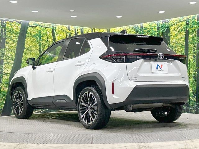 TOYOTA YARIS CROSS HYBRID 2025 Image 31