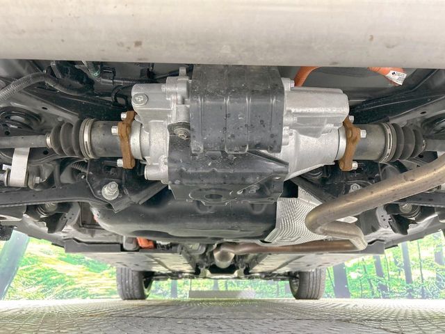 TOYOTA YARIS CROSS HYBRID 2025 Image 31