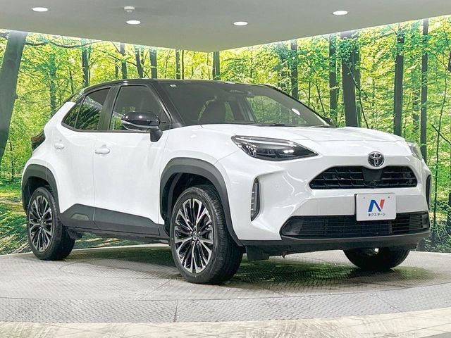 TOYOTA YARIS CROSS HYBRID 2025 Image 31