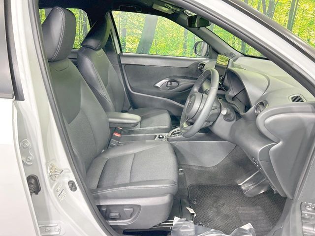 TOYOTA YARIS CROSS HYBRID 2025 Image 31