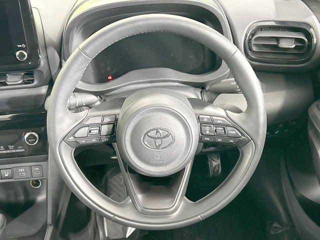 TOYOTA YARIS CROSS HYBRID 2025 Image 31