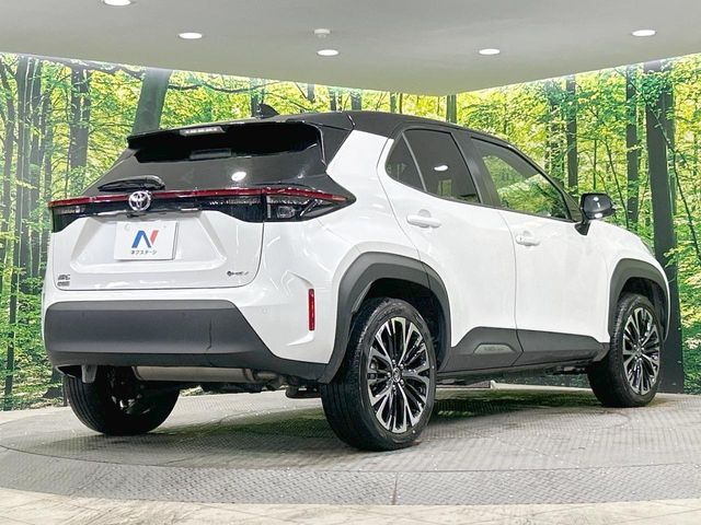 TOYOTA YARIS CROSS HYBRID 2025 Image 31