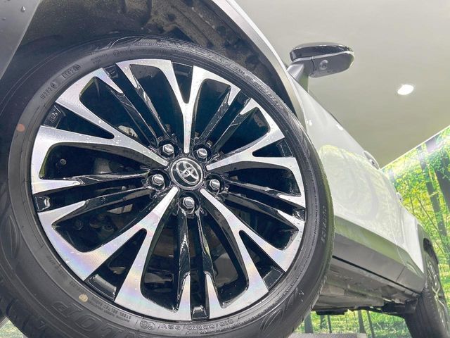 TOYOTA YARIS CROSS HYBRID 2025 Image 31