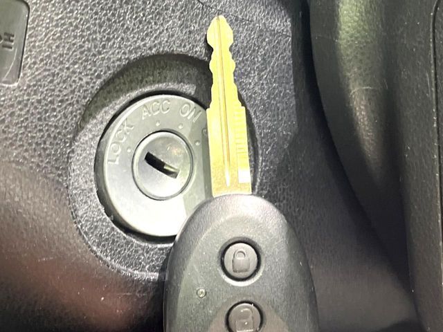 DAIHATSU MIRA E:S 2020 Image 31