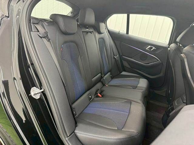 BMW 1SERIES 2021 Image 31