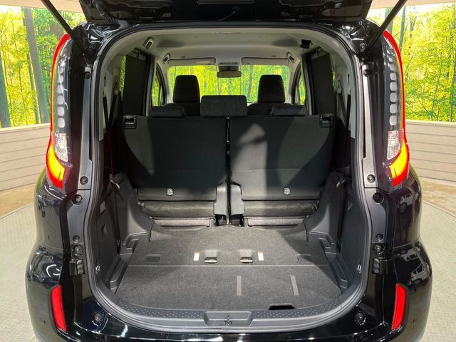 TOYOTA SIENTA HYBRID 2023 Image 31