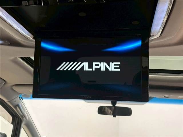 TOYOTA VELLFIRE 2017 Image 31