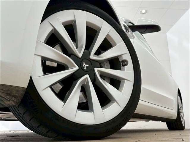 TESLA MODEL 3 2021 Image 31