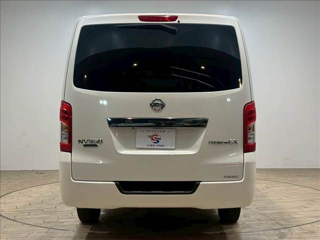 NISSAN NV350 CARAVAN 2018 Image 31