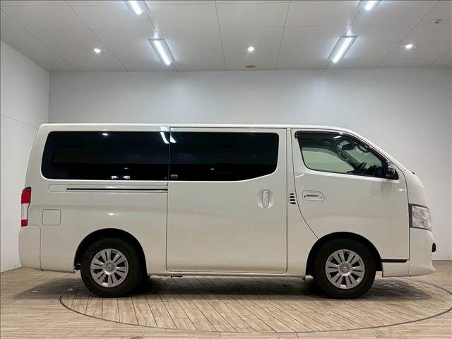 NISSAN NV350 CARAVAN 2018 Image 31
