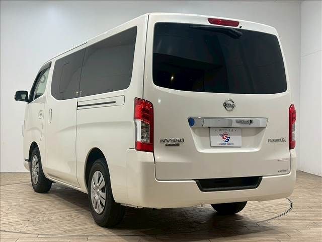 NISSAN NV350 CARAVAN 2018 Image 31
