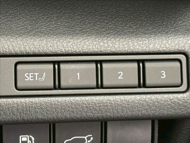 TOYOTA LEXUS LBX 2024 Image 31