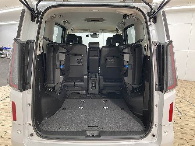 NISSAN SERENA  WG 2025 Image 31