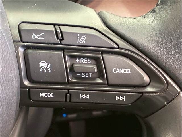 TOYOTA YARIS CROSS HYBRID 2021 Image 31