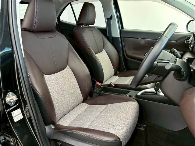 TOYOTA YARIS CROSS HYBRID 2021 Image 31