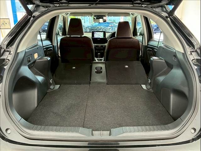 TOYOTA YARIS CROSS HYBRID 2021 Image 31