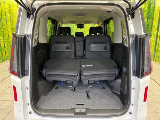 NISSAN SERENA  WG 2023 Image 31