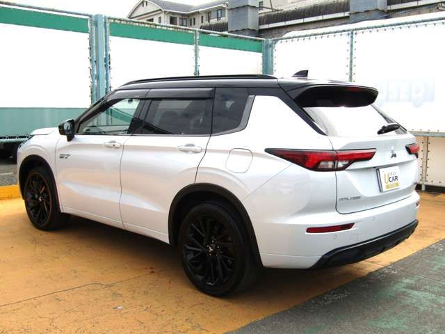 MITSUBISHI OUTLANDER PHEV 2024 Image 31