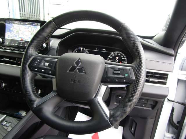 MITSUBISHI OUTLANDER PHEV 2024 Image 31