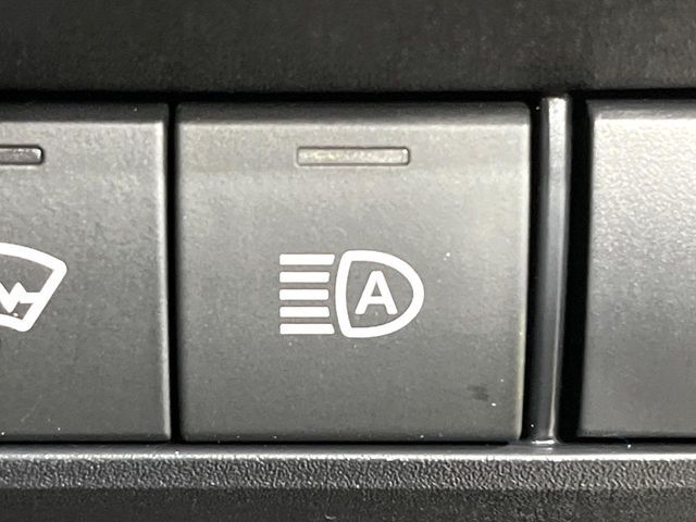 TOYOTA VOXY 4WD 2025 Image 31