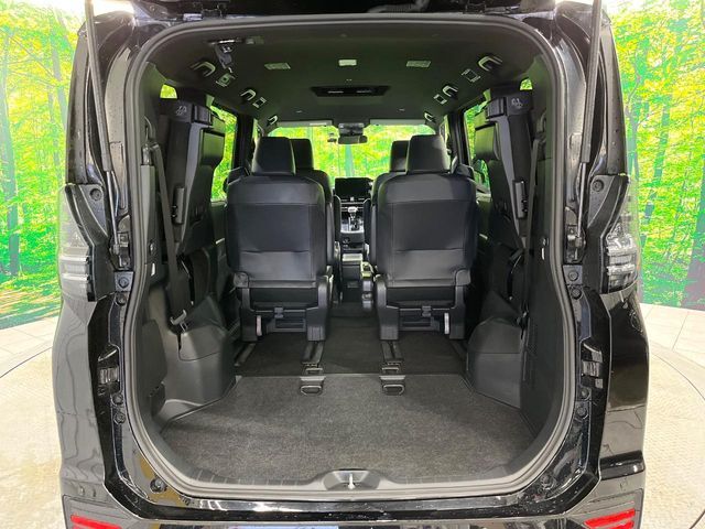 TOYOTA VOXY 4WD 2025 Image 31