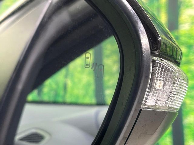 TOYOTA YARIS CROSS HYBRID 2025 Image 31