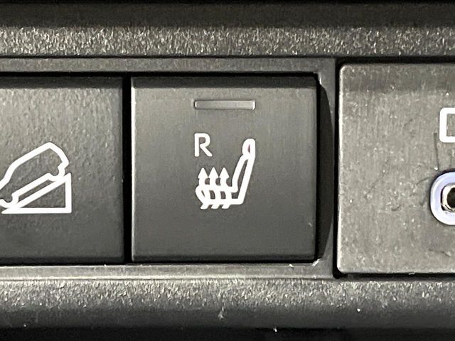 TOYOTA YARIS CROSS HYBRID 2025 Image 31