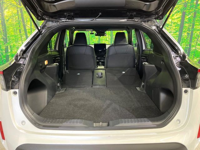 TOYOTA YARIS CROSS HYBRID 2025 Image 31