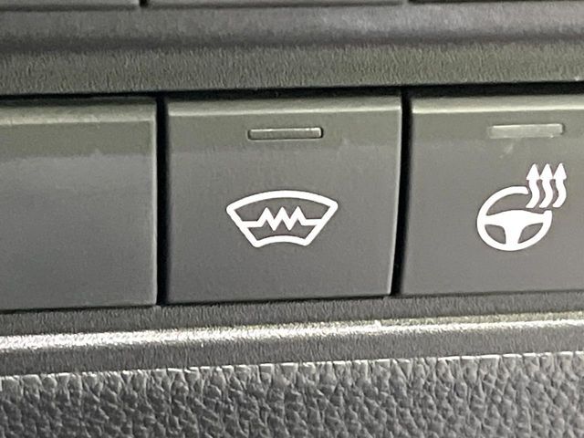 TOYOTA YARIS CROSS HYBRID 2025 Image 31