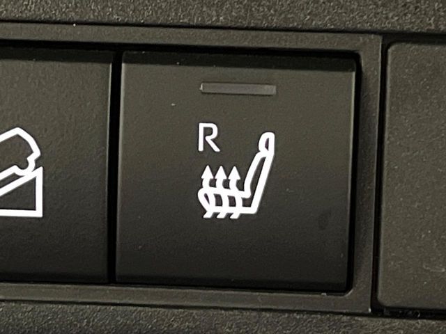 TOYOTA YARIS CROSS HYBRID 2025 Image 31