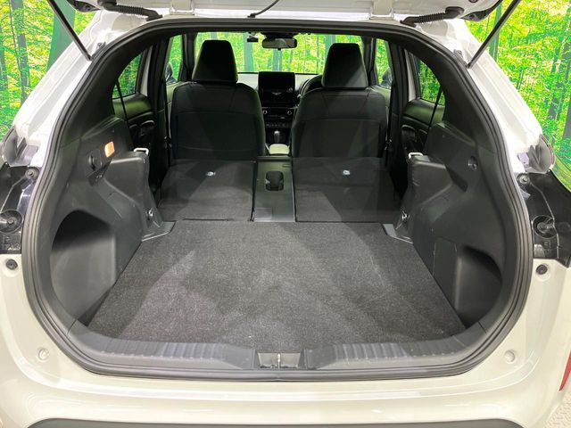 TOYOTA YARIS CROSS HYBRID 2025 Image 31