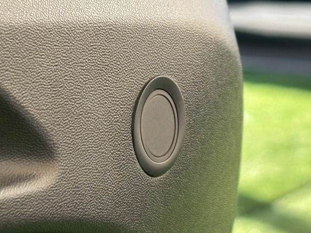 TOYOTA RAV4 HYBRID 2WD 2019 Image 31