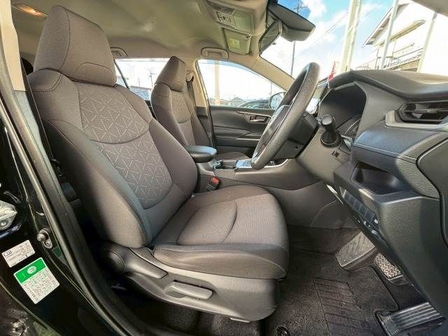 TOYOTA RAV4 HYBRID 2WD 2019 Image 31