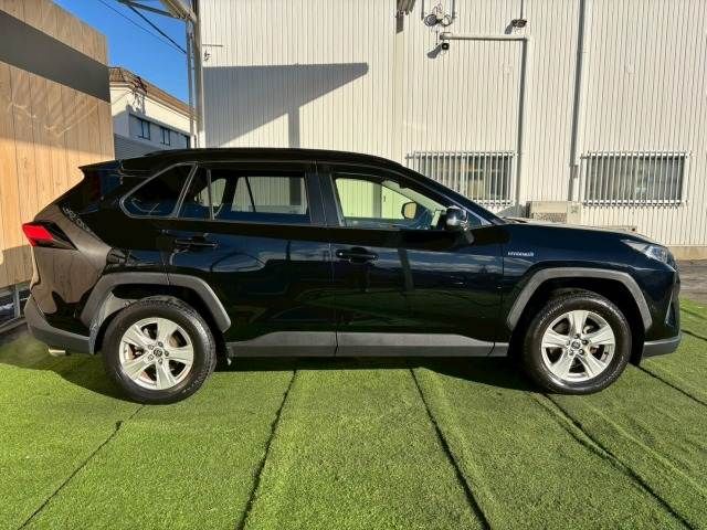 TOYOTA RAV4 HYBRID 2WD 2019 Image 31