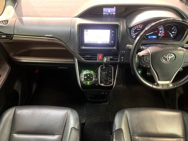 TOYOTA ESQUIRE 2015 Image 31