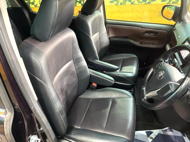 TOYOTA ESQUIRE 2015 Image 31